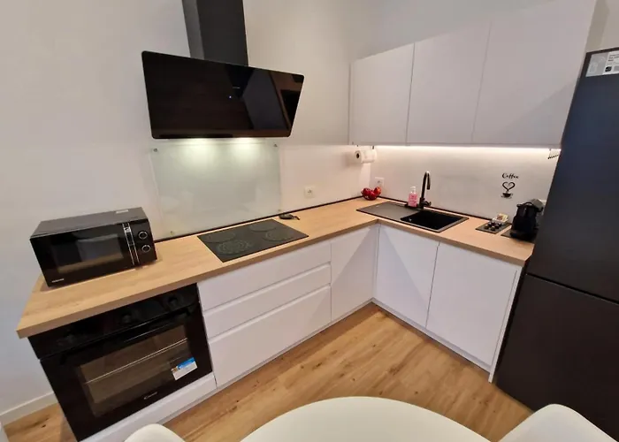 Casa Ross - Elegante E Confortevole, Recentemente Rinnovato * ורונה
